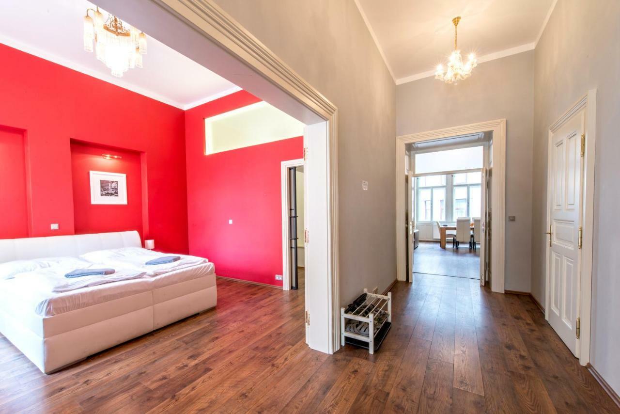 ✰Downtown Grand Apartment - Old Town Top Location✰ Praha Eksteriør bilde