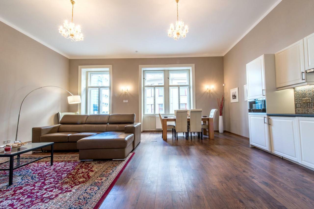 ✰Downtown Grand Apartment - Old Town Top Location✰ Praha Eksteriør bilde